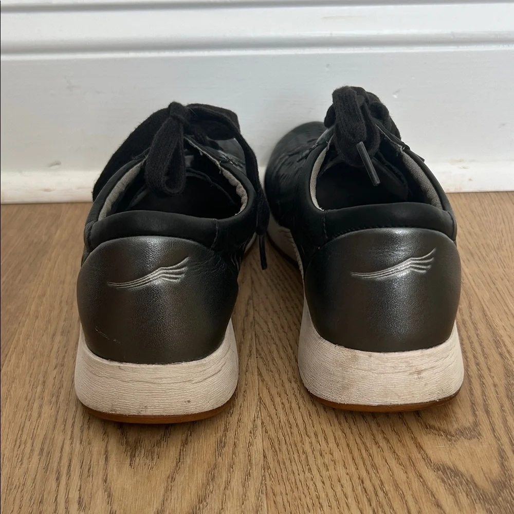 Dansko overall very